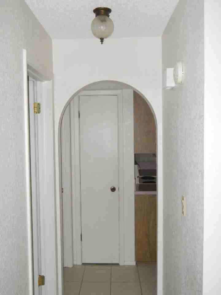 6247 Spring Hill Dr - Photo 5 of 29