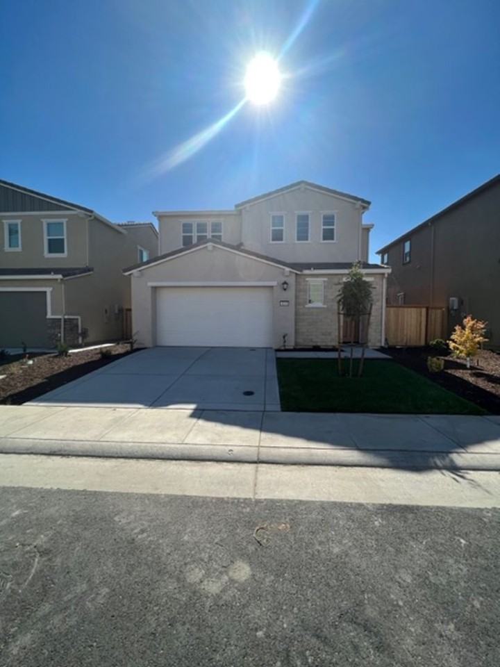 4049 Sprout St - Photo 2 of 48