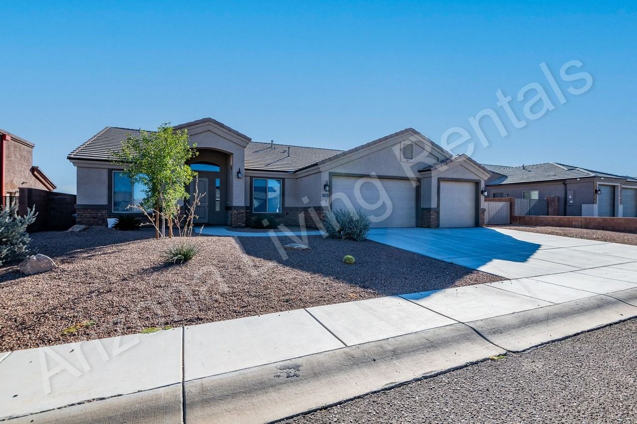 1726 E Aloe St - Photo 3 of 33