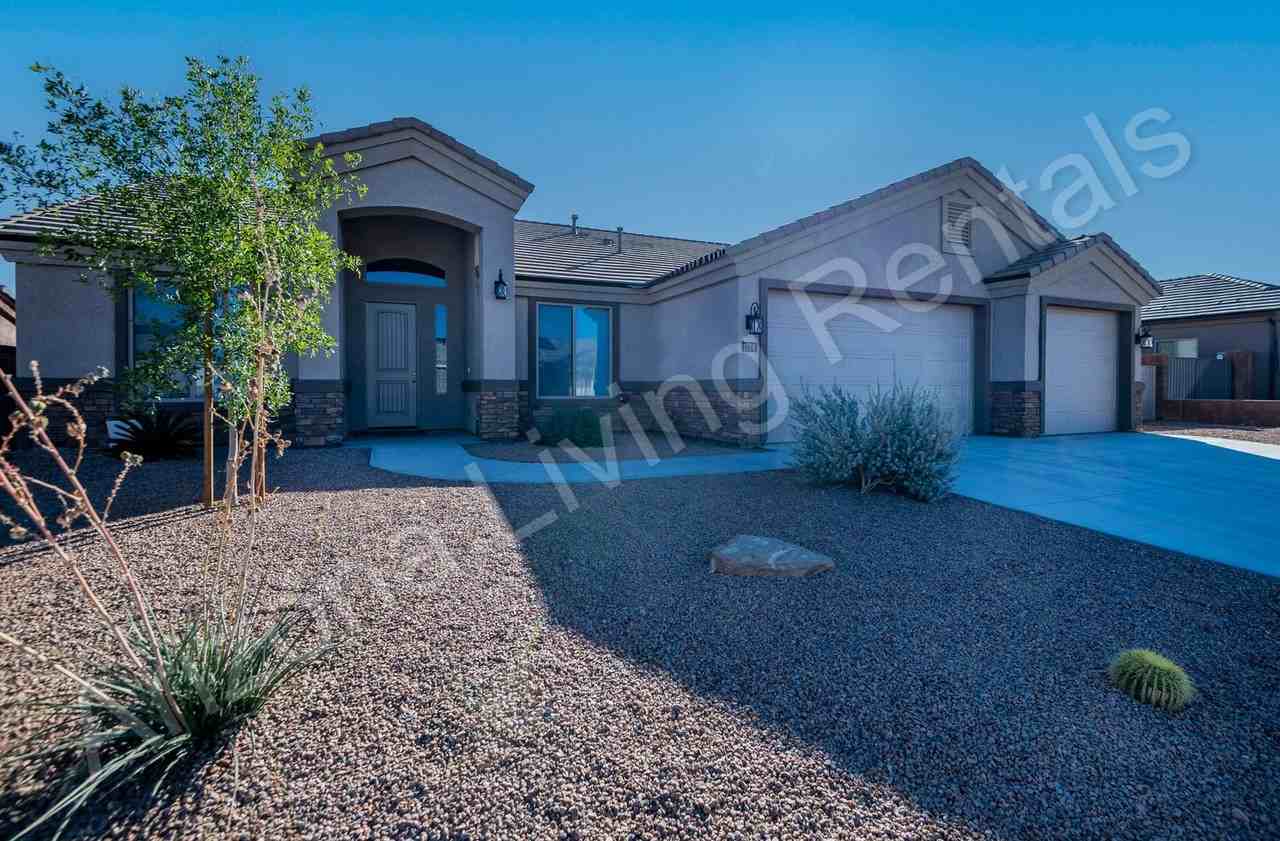1726 E Aloe St - Photo 4 of 33