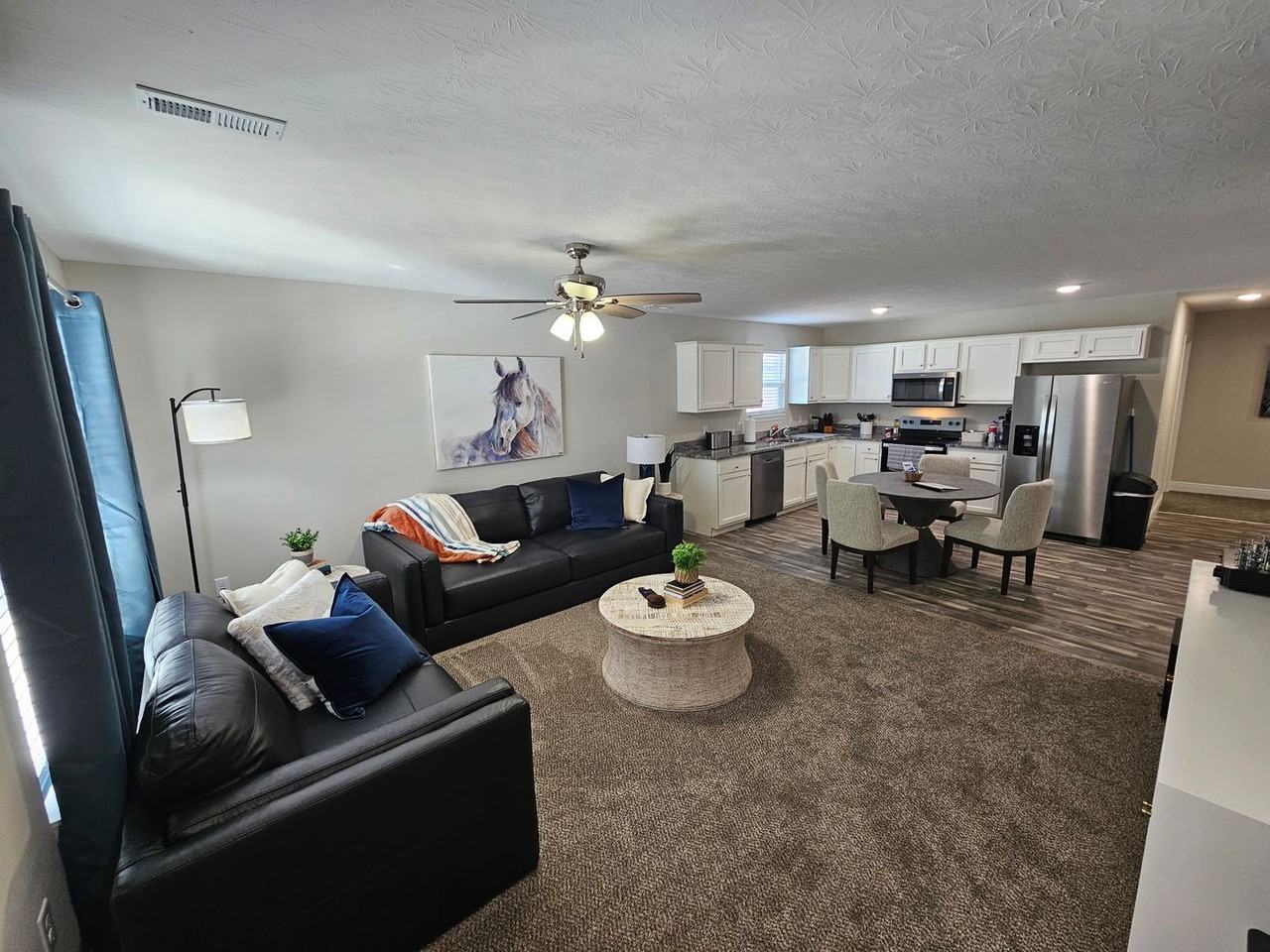 2224 Morris Ave - Photo 2 of 50