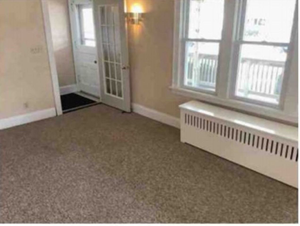 1602 27th St - Photo 2 of 10