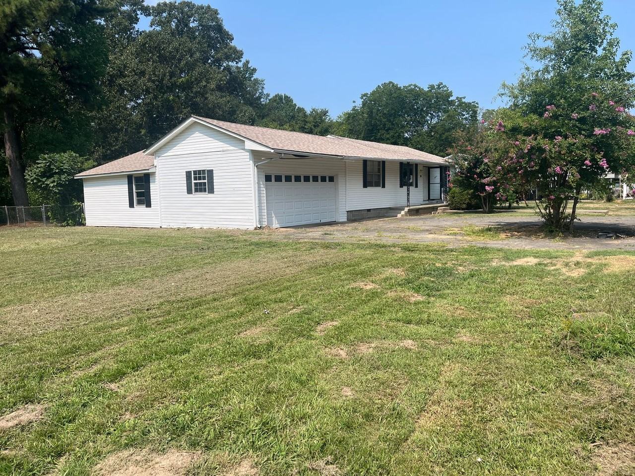 511 Bailey Ave - Photo 2 of 20