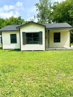 featured image of 1850 Hebert St
