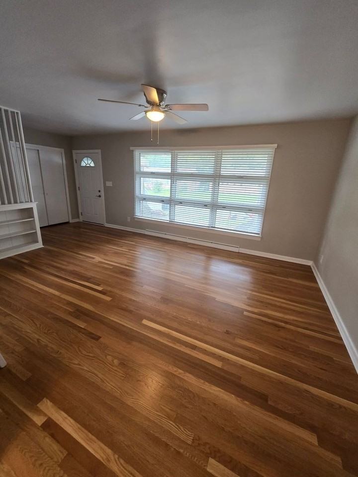 602 Old Town Dr - Photo 7 of 10