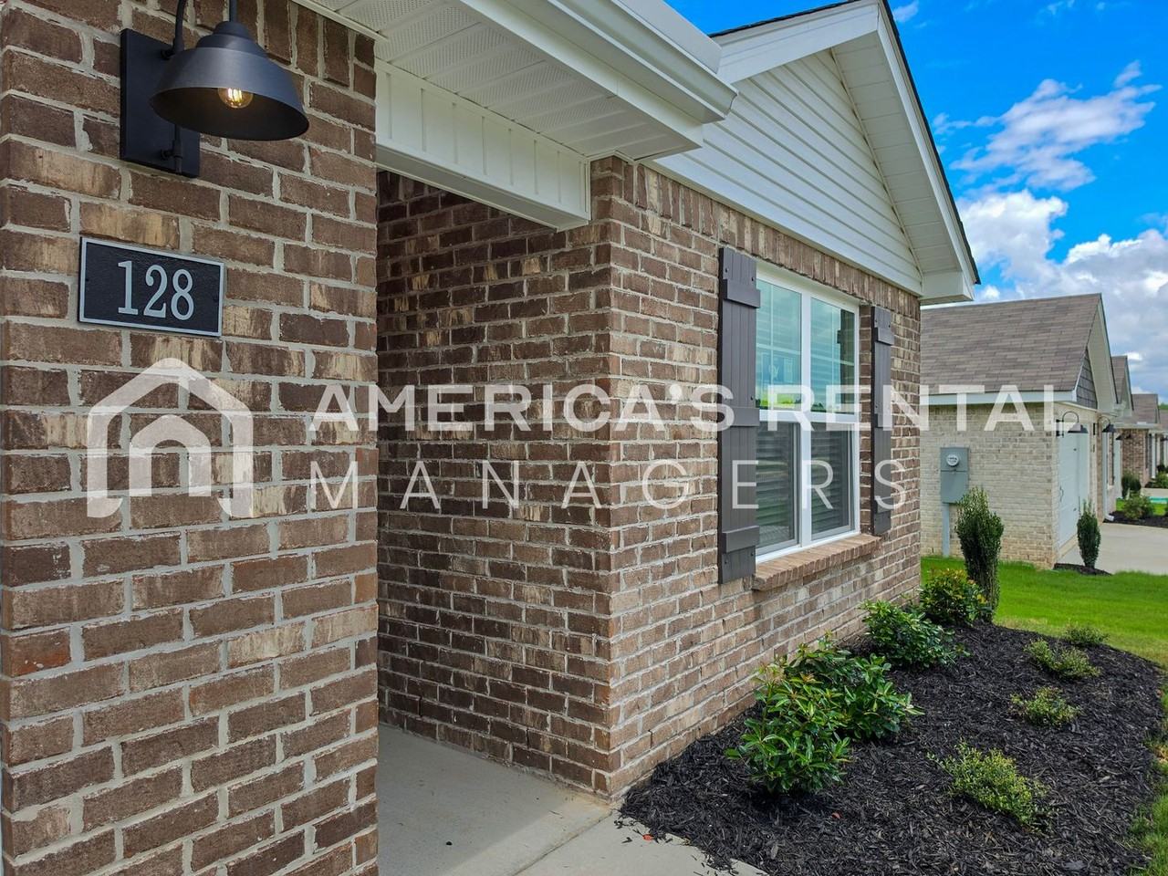 128 Jonboy Ave - Photo 7 of 47