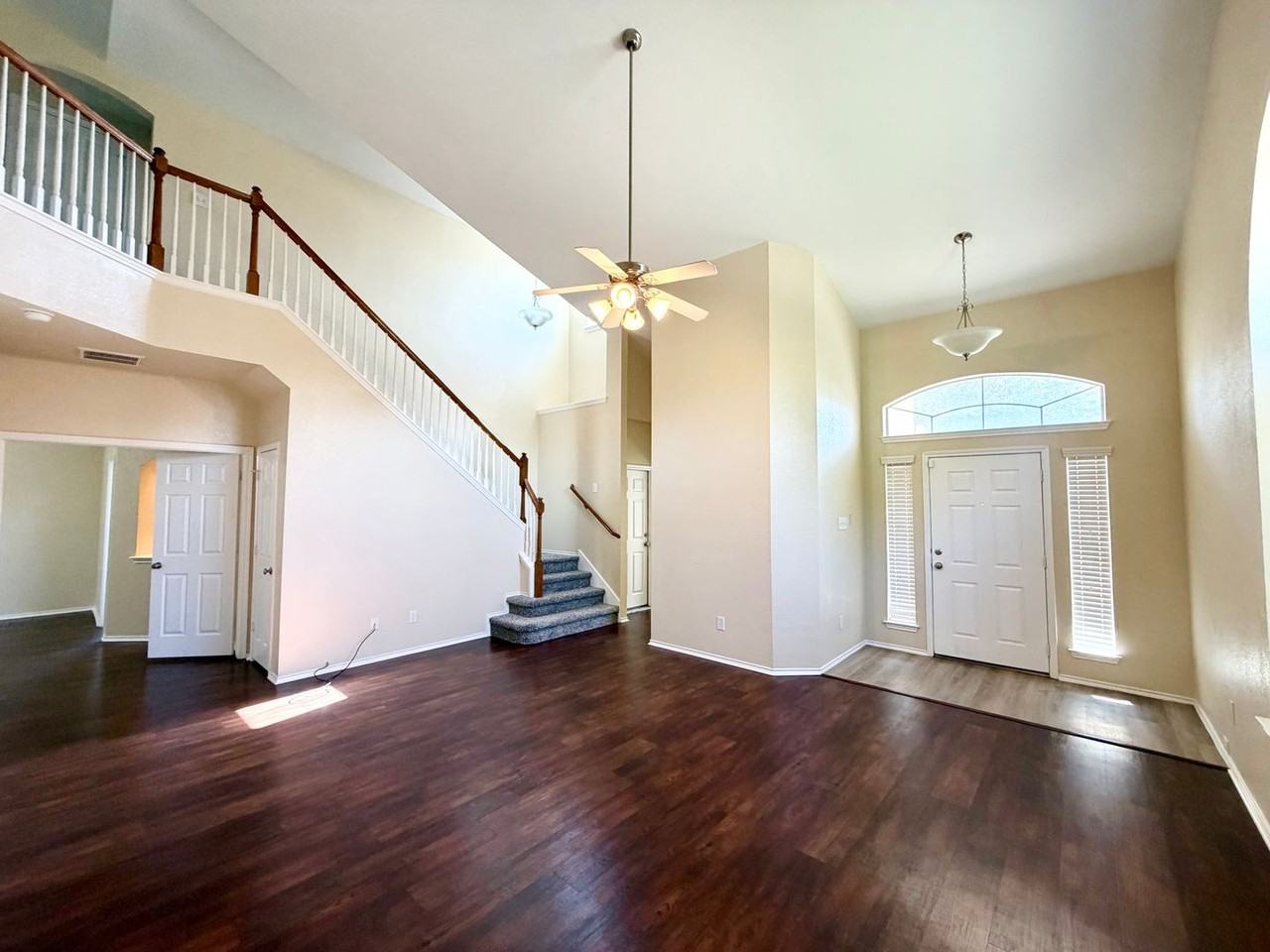 6404 Mundo Dr - Photo 7 of 22