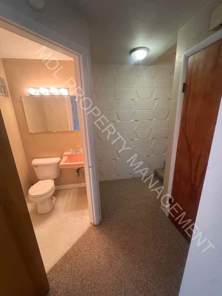 2020 Weiss - Photo 7 of 17