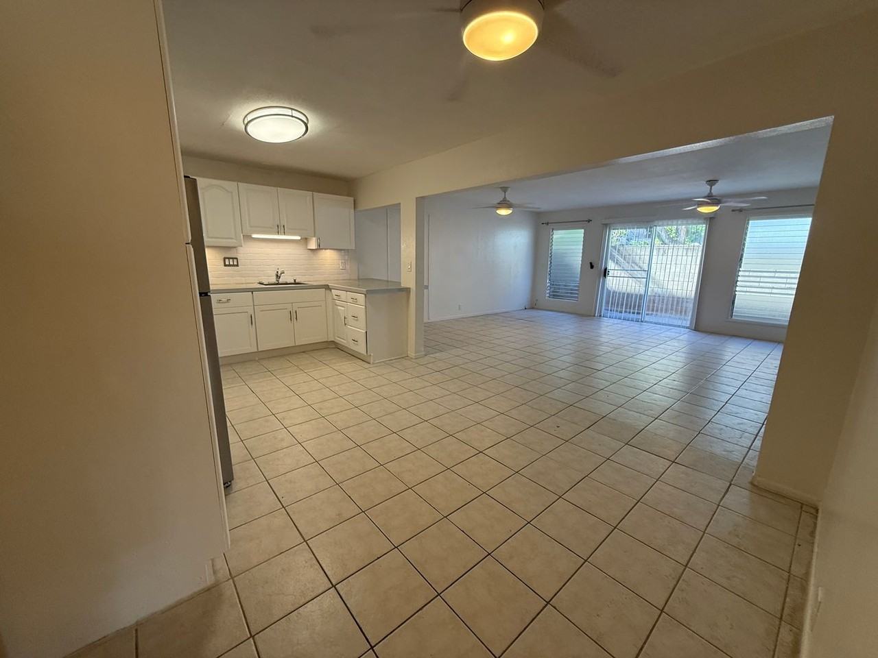 949 Wainiha St - Photo 7 of 17