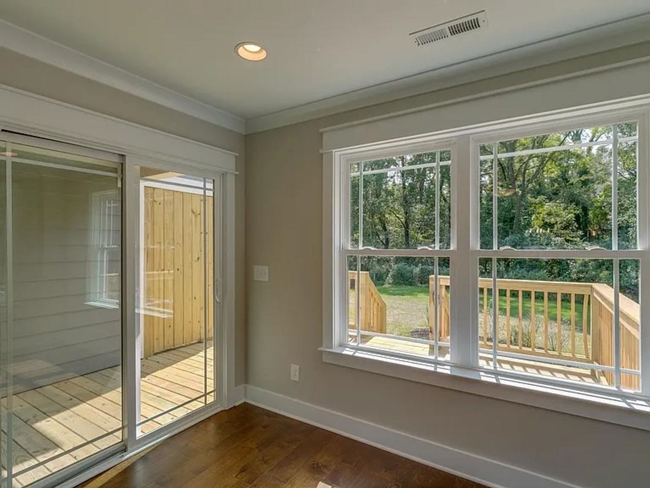 127B Commerce St - Photo 7 of 20