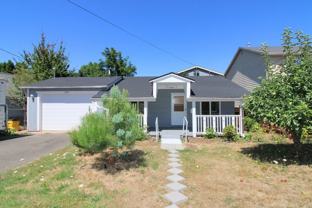 6235 Ne Shaver St - Photo 1 of 1