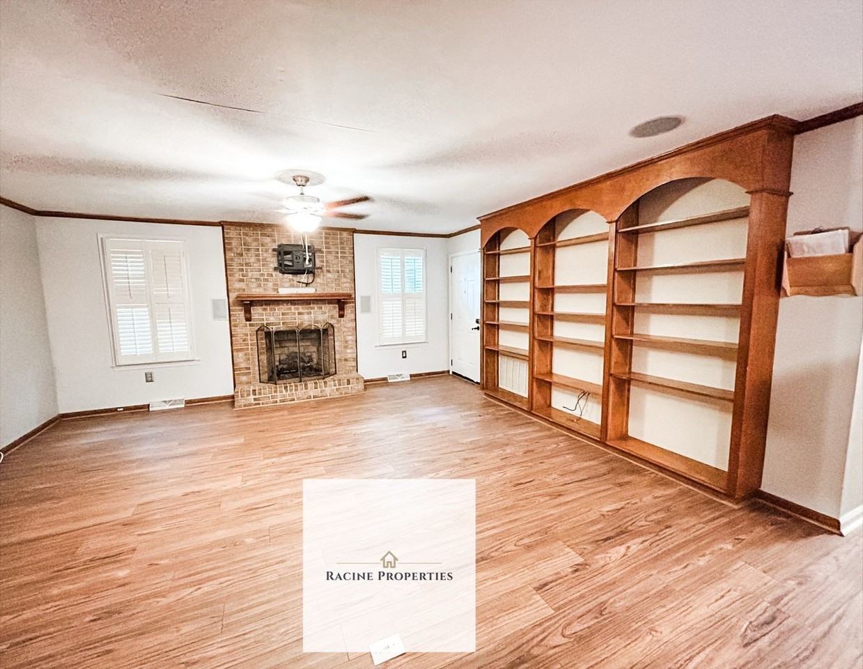 147 Sunshine Dr - Photo 4 of 15