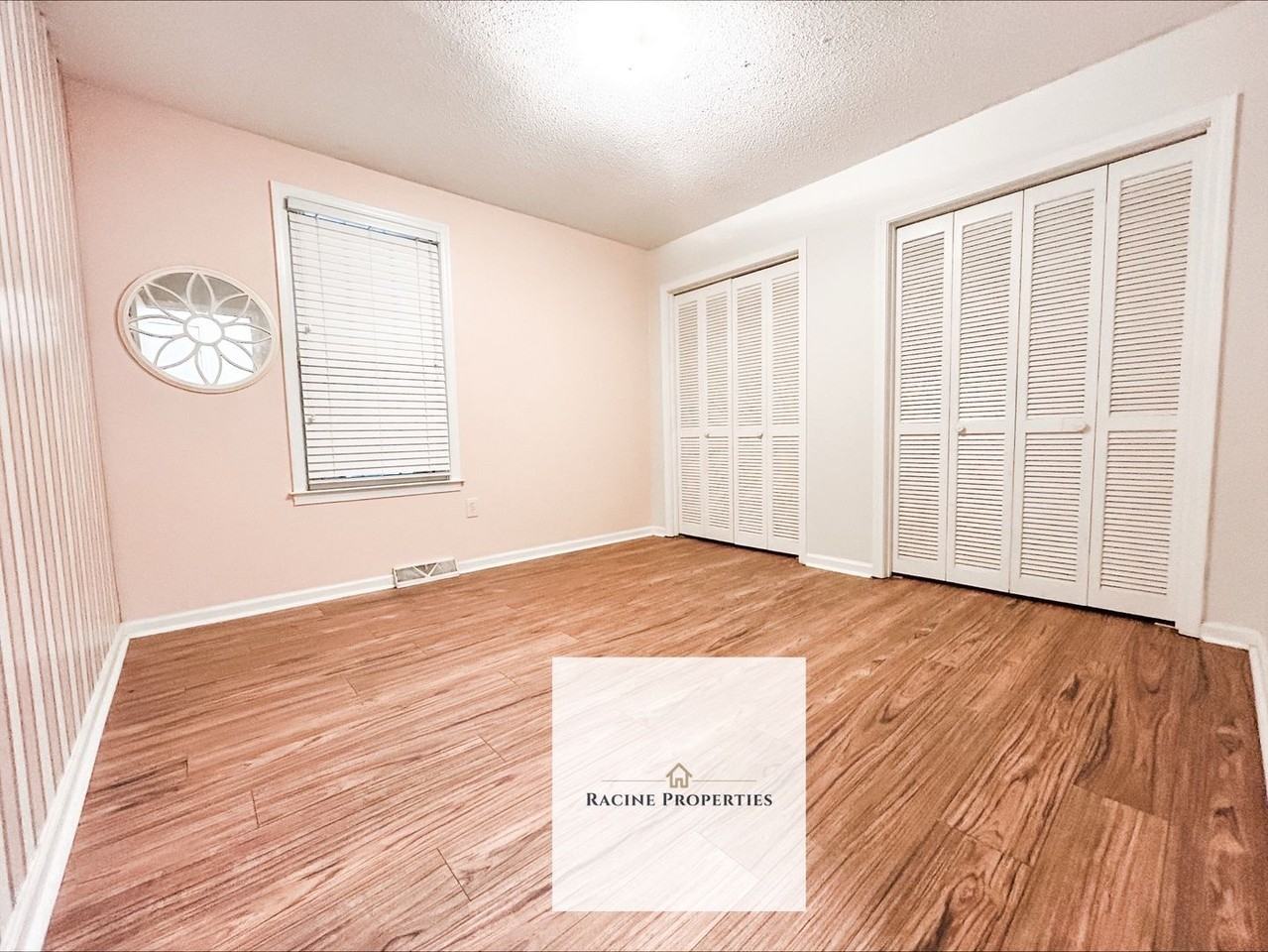 147 Sunshine Dr - Photo 6 of 15
