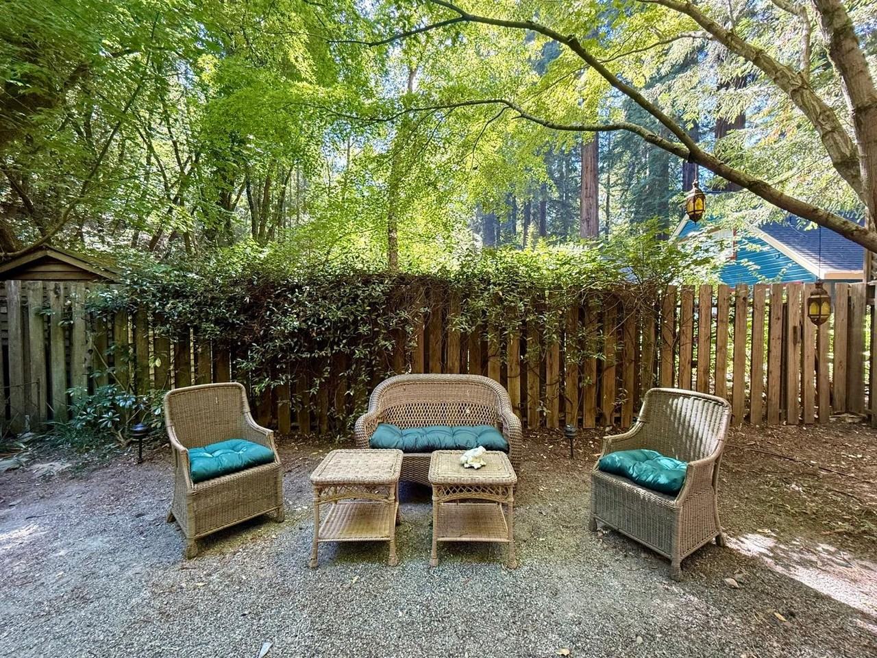 271 Madrone Ave #A - Photo 4 of 29