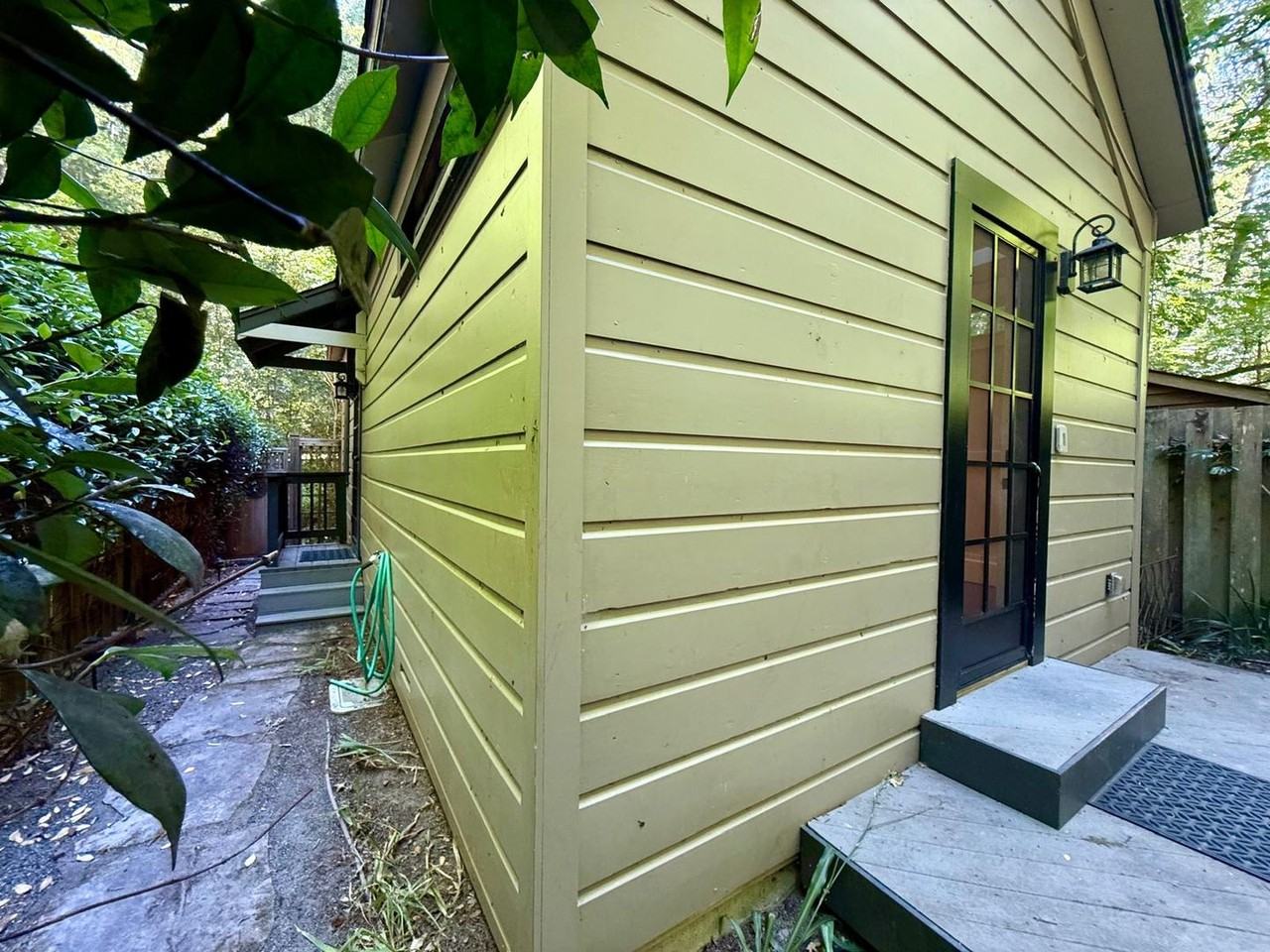 271 Madrone Ave #A - Photo 7 of 29