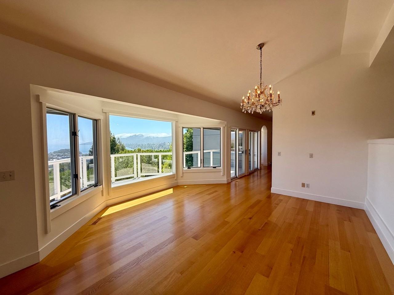51 Via Los Altos - Photo 5 of 50