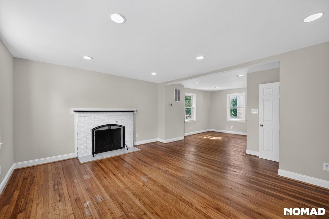 8507 Potomac Ave - Photo 4 of 35