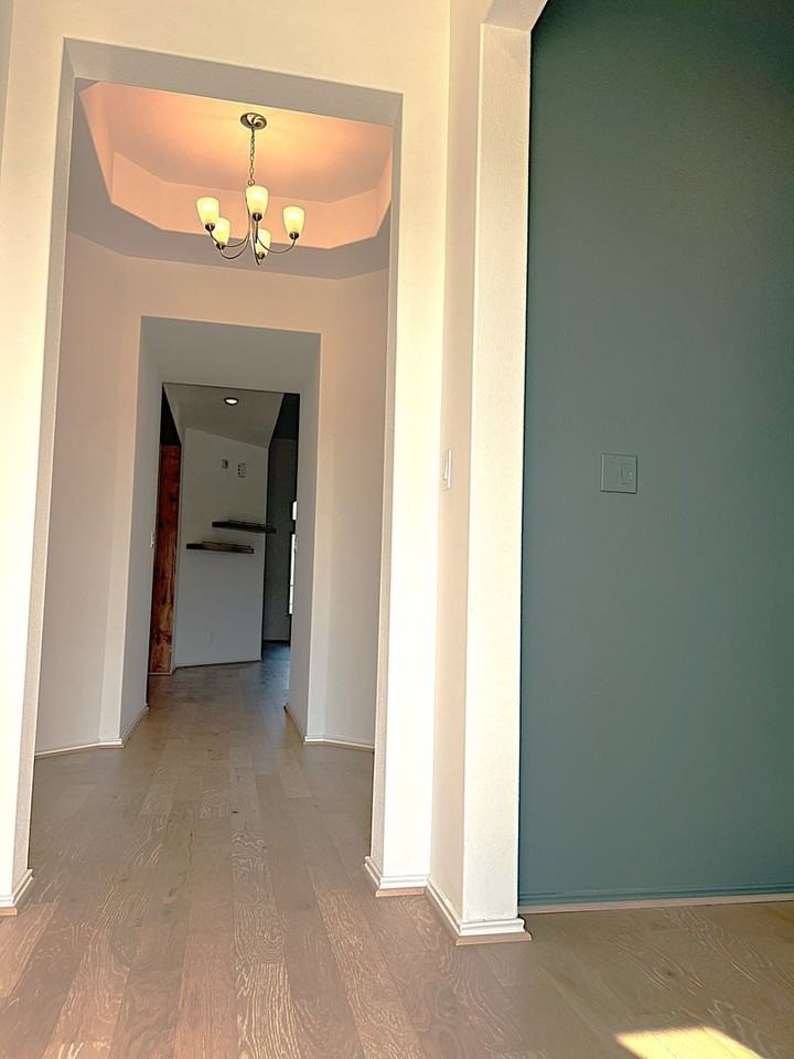 1502 Munson Valley Rd - Photo 2 of 39