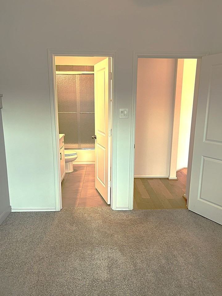 1502 Munson Valley Rd - Photo 6 of 39