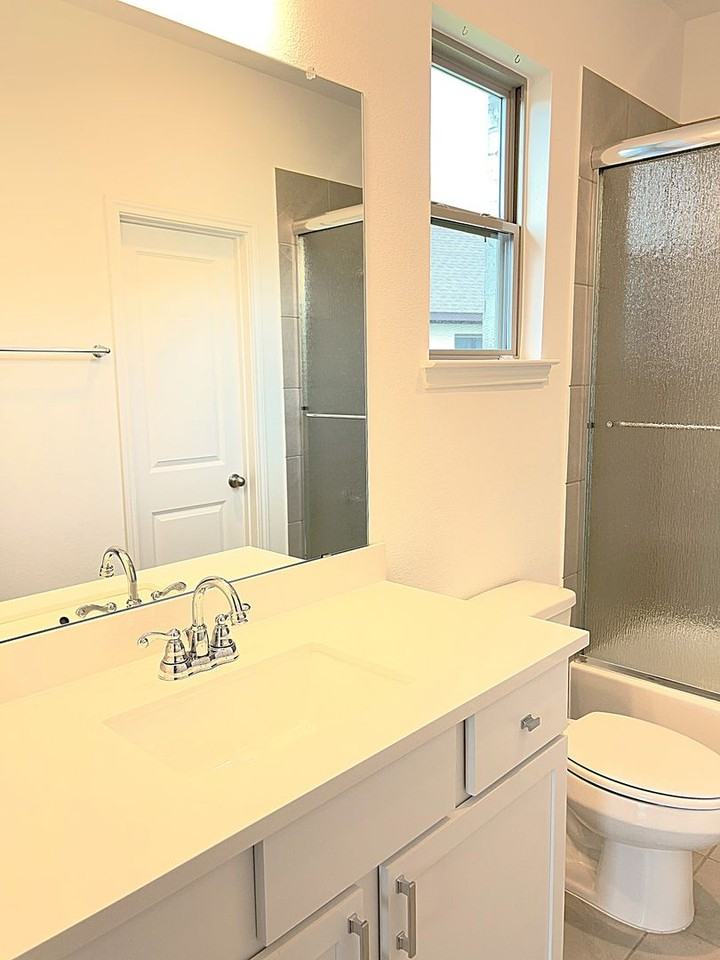 1502 Munson Valley Rd - Photo 7 of 39