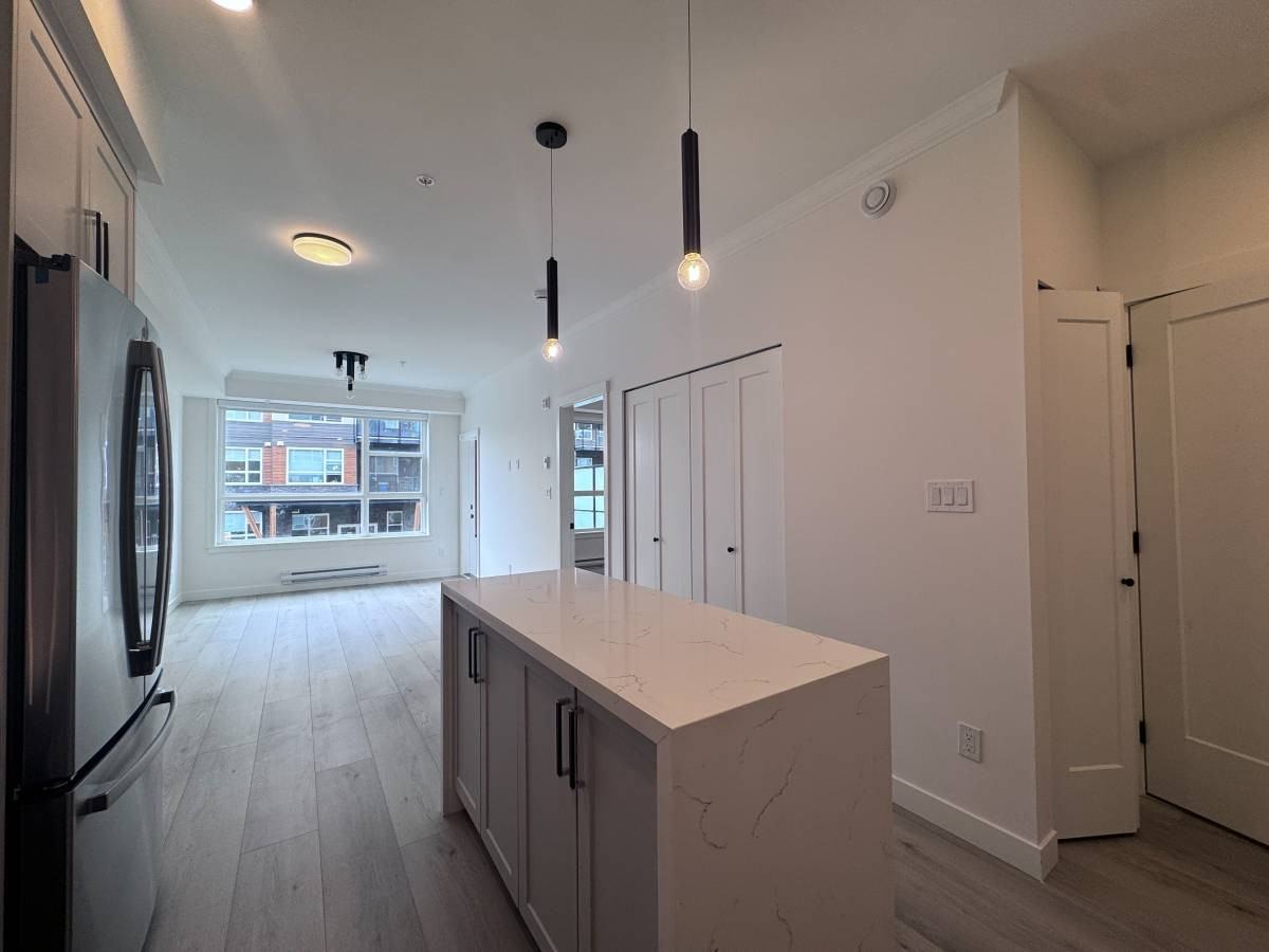 12143 223 Street #221 - Photo 6 of 24