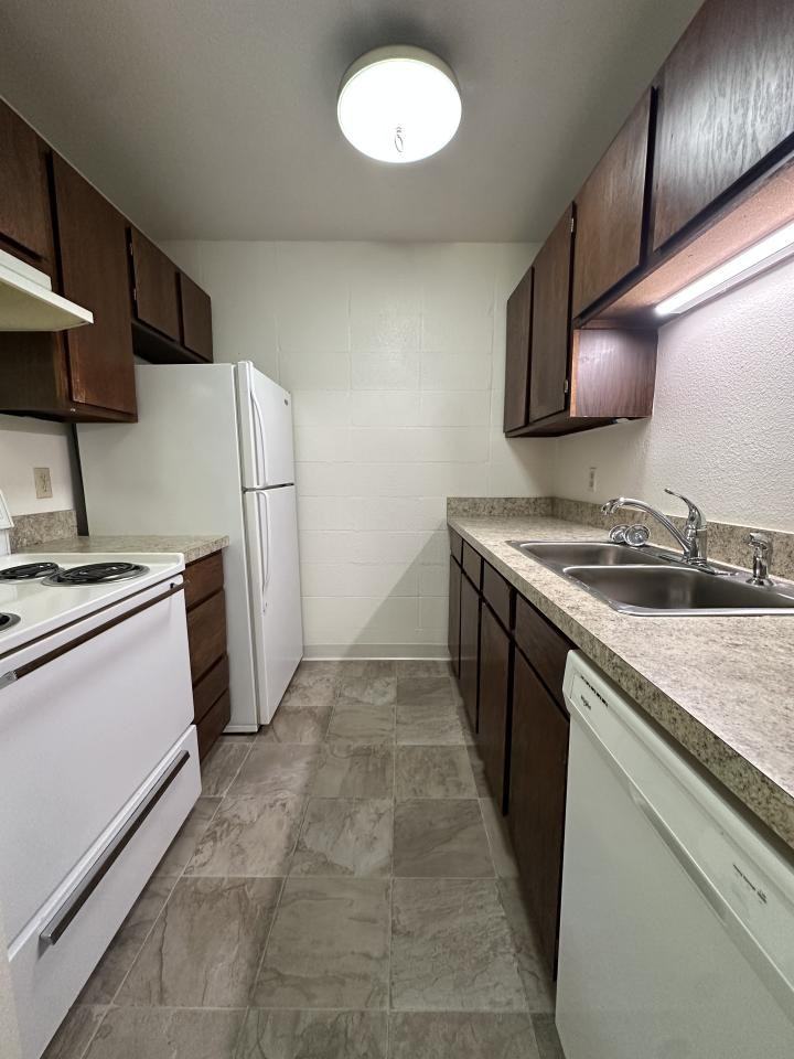 2324 Rehberg Ln #4 - Photo 5 of 8