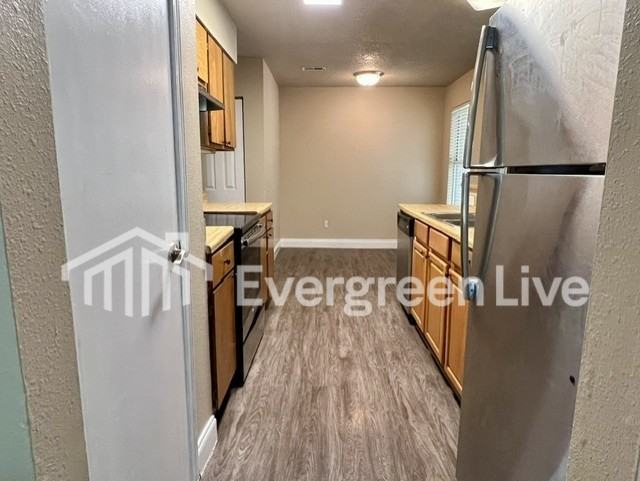 100 Swing Ct - Photo 6 of 20