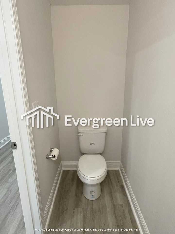 9892 Mcluvin Rd - Photo 6 of 31