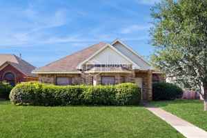 featured image of 907 Walters Dr