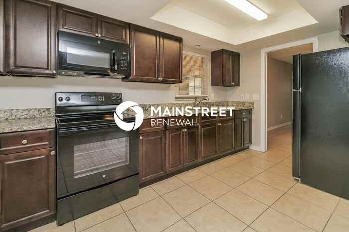 2816 Beal St - Photo 6 of 16