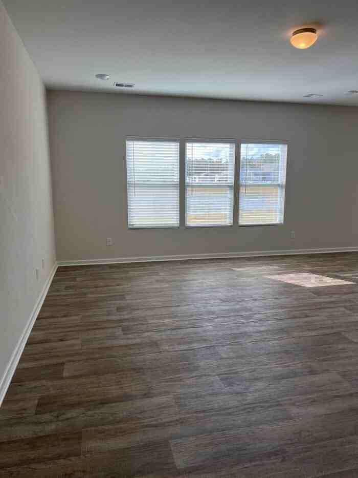 509 Purple Finch Rd - Photo 5 of 27