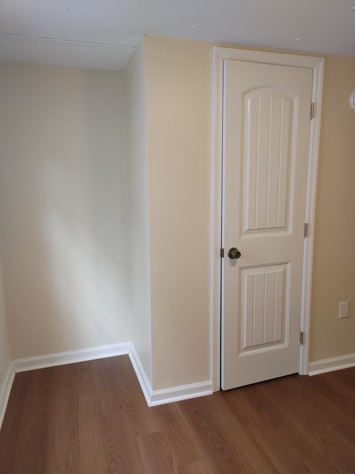 2287 Plantation Rd #NA - Photo 7 of 24