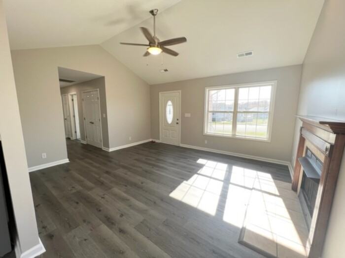 1724 Ridge Runner Ct - Photo 5 of 20