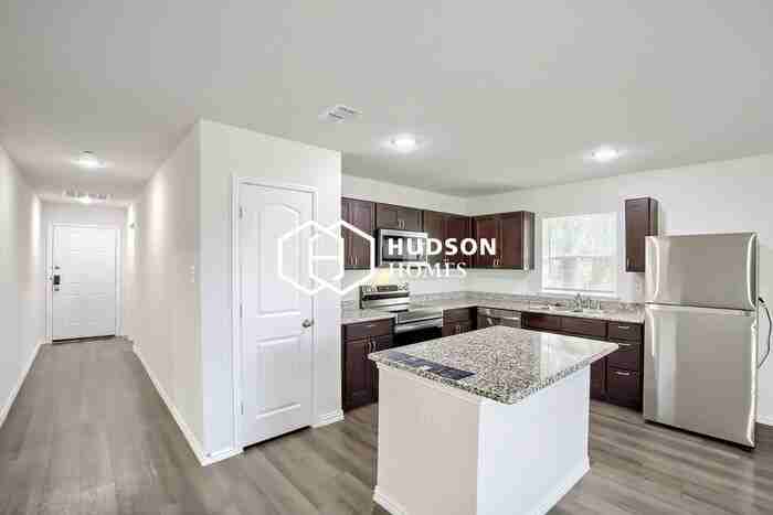 159 Westview Dr - Photo 5 of 14