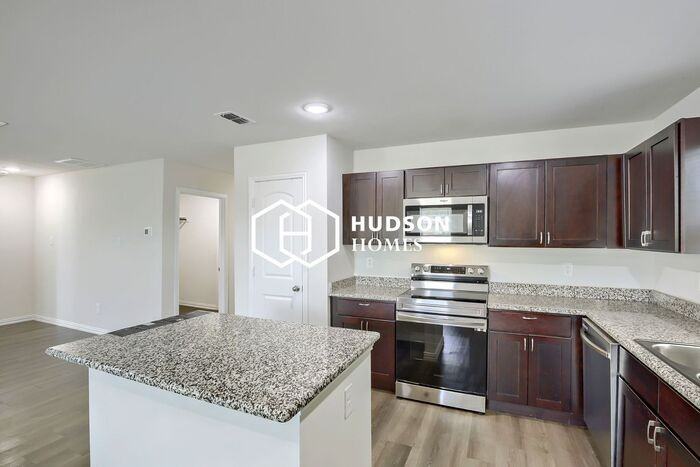 159 Westview Dr - Photo 6 of 14