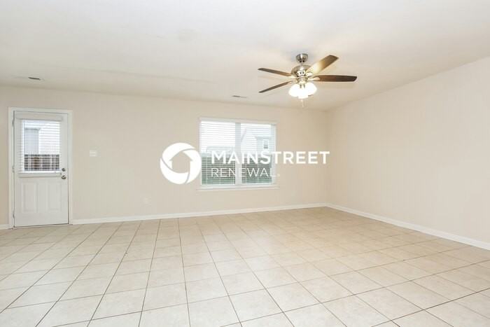 3221 Dizzy Dean Dr - Photo 3 of 17