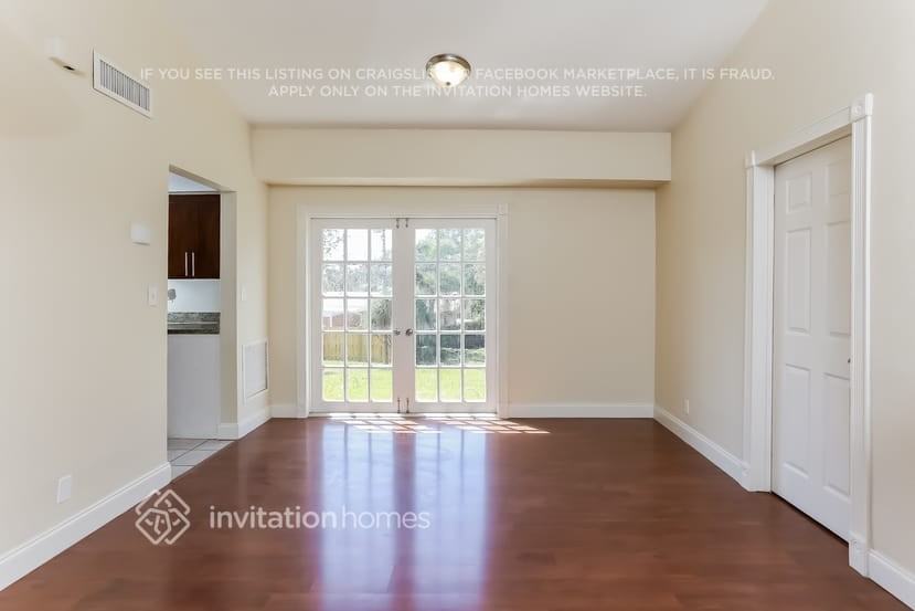1707 Katherine Ct - Photo 3 of 19