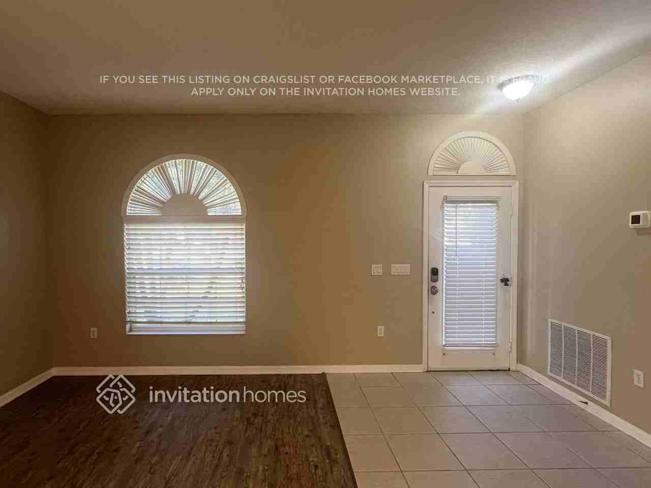 419 Home Grove Dr - Photo 2 of 21
