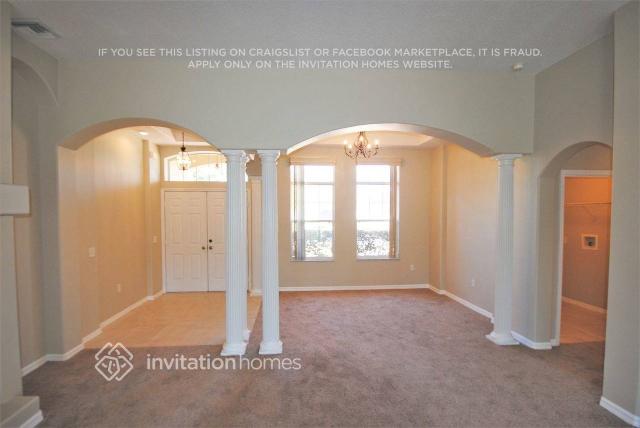 13343 Biscayne Dr - Photo 2 of 16