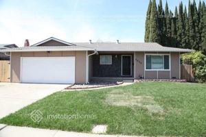 featured image of 2936 Rio Grande Dr