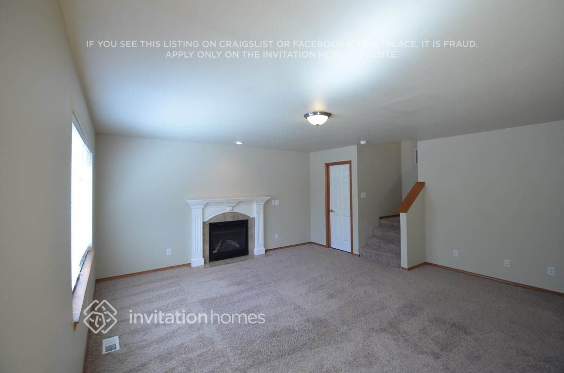 148 178th Street Ct E - Photo 6 of 18