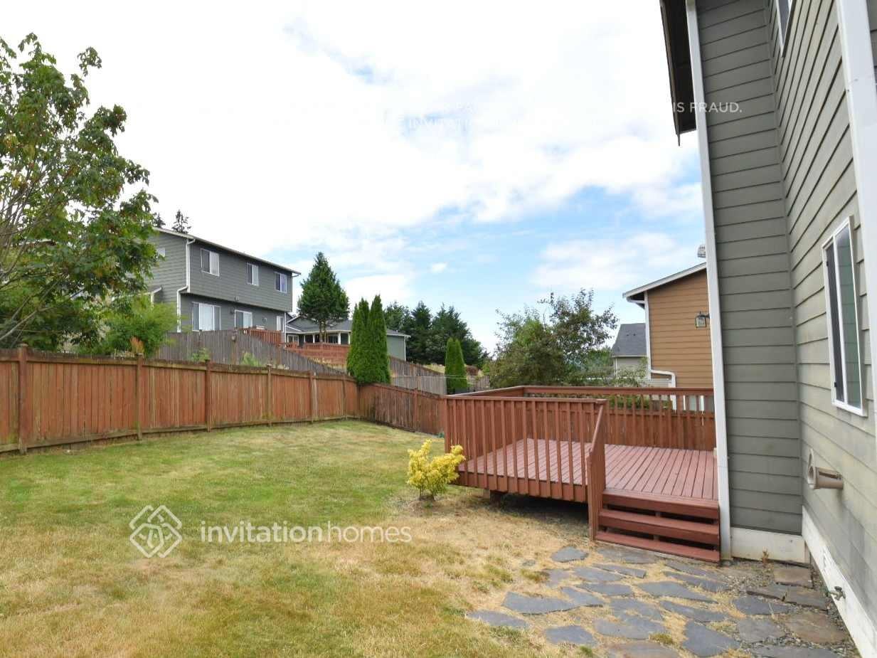 7526 89th Pl Ne - Photo 6 of 7