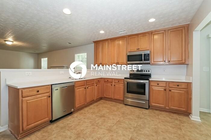 5483 Rock Lake Dr - Photo 4 of 15