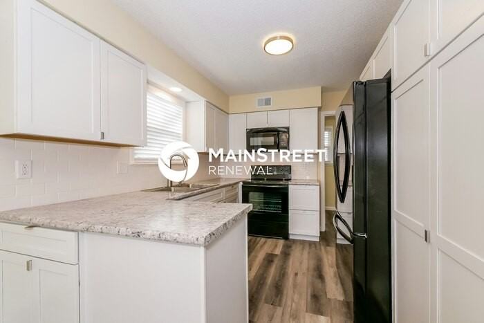 500 Nw 36th Street Ter - Photo 6 of 17
