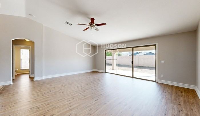 7123 N 77th Dr - Photo 6 of 28
