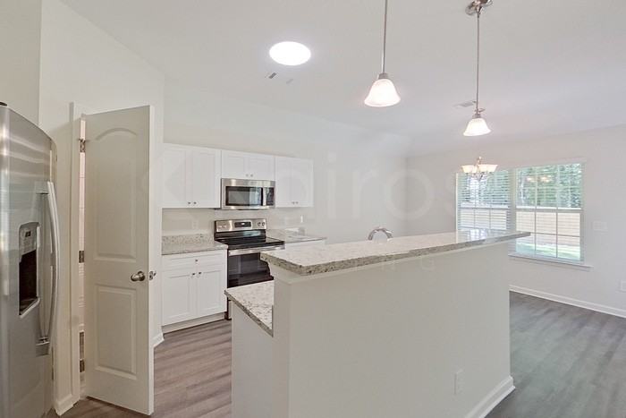 111 Live Oak Dr - Photo 6 of 24