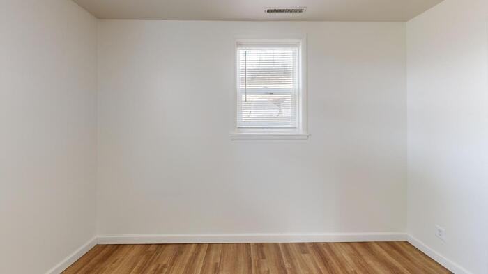 610 N 9th St #1 - Photo 5 of 7