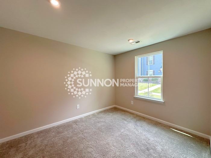 1210 Ashbury St - Photo 3 of 46