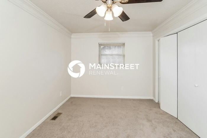 372 Eldorado Cir - Photo 7 of 15