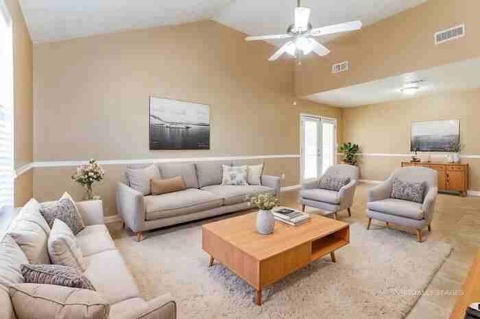 913 Mister Lake Ct - Photo 5 of 15